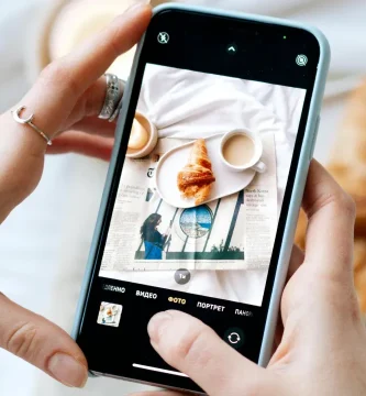 Tomando fotografía con móvil